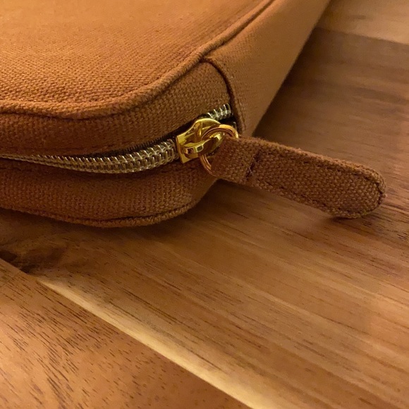 📦 Heyday Tablet Sleeve Brown - Picture 6 of 13